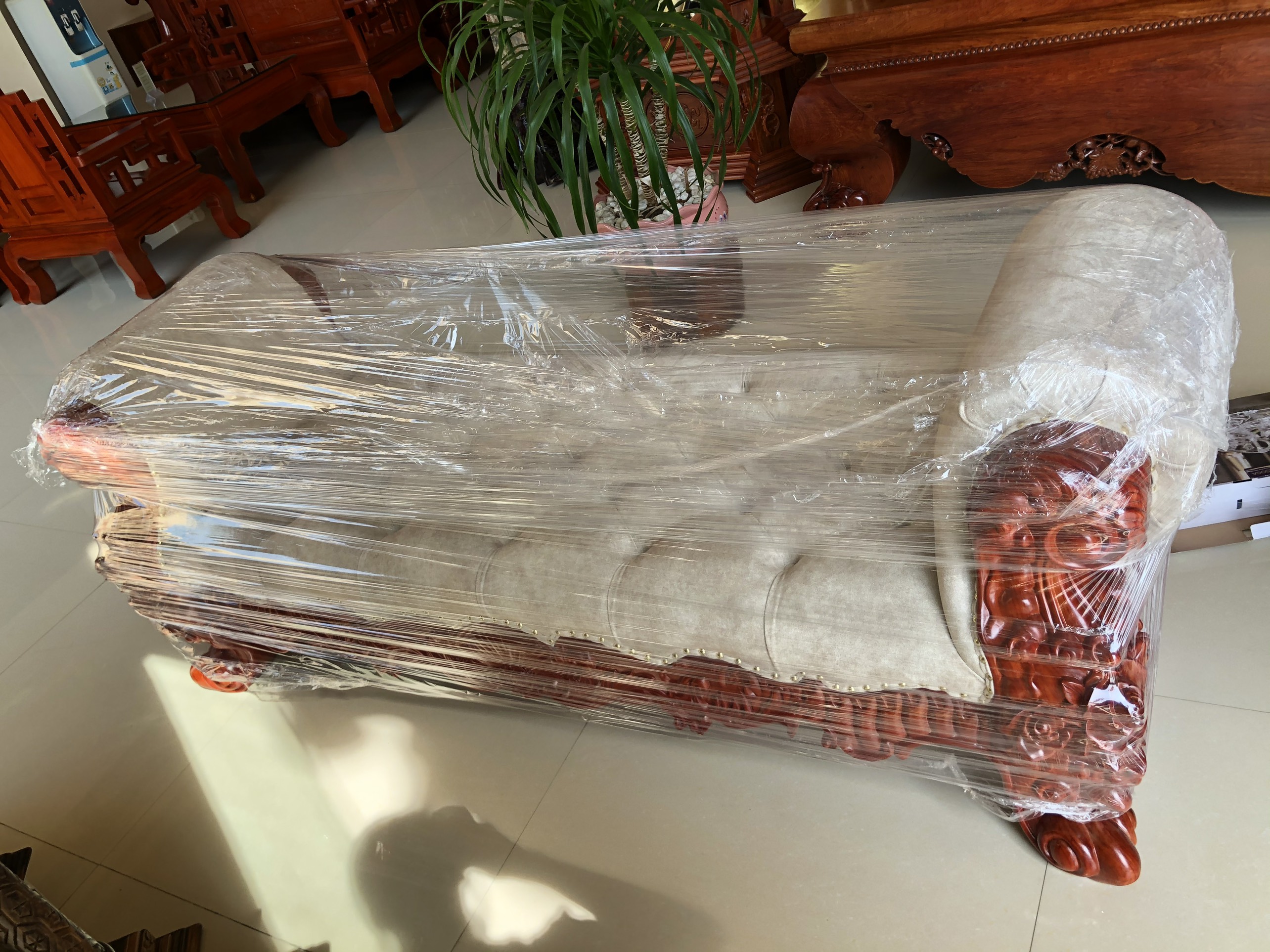 Giường Lười Gỗ Hương Nam Phi Bọc Da