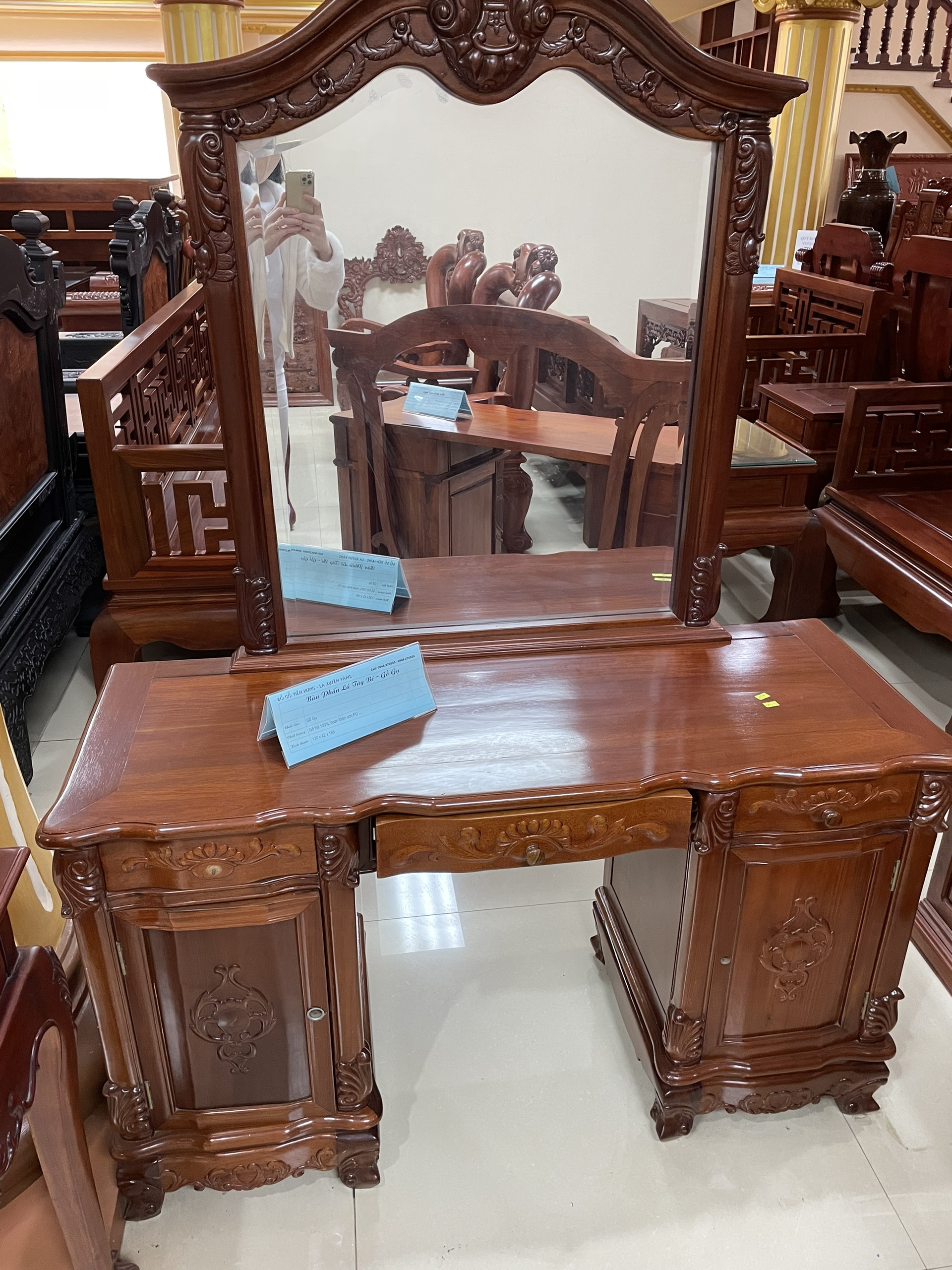 BÀN PHẤN GỖ GỤ