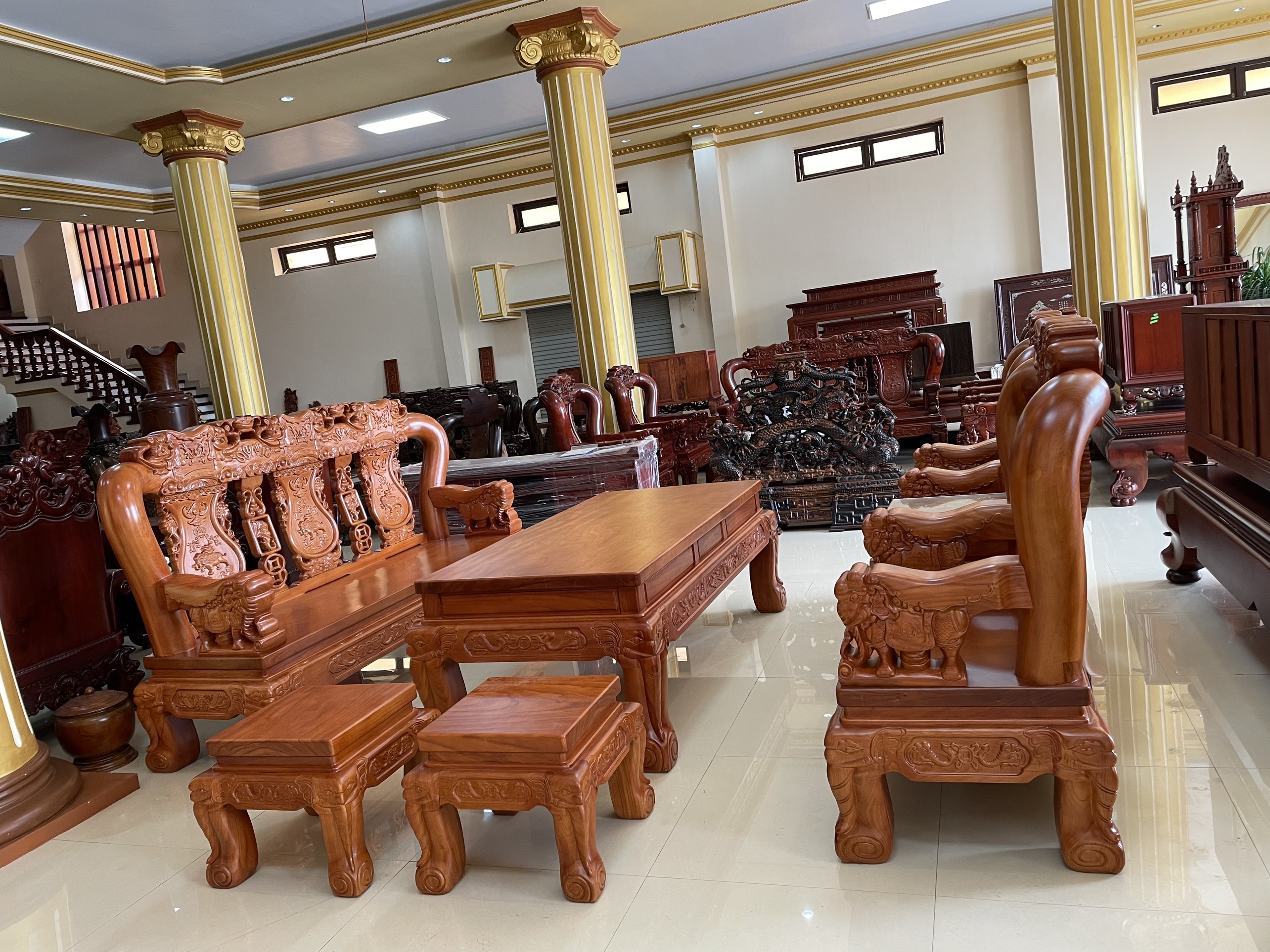 BÓI QUỐC VOI GỖ GÕ TAY 16 - MẶT TRÀN VIỀN