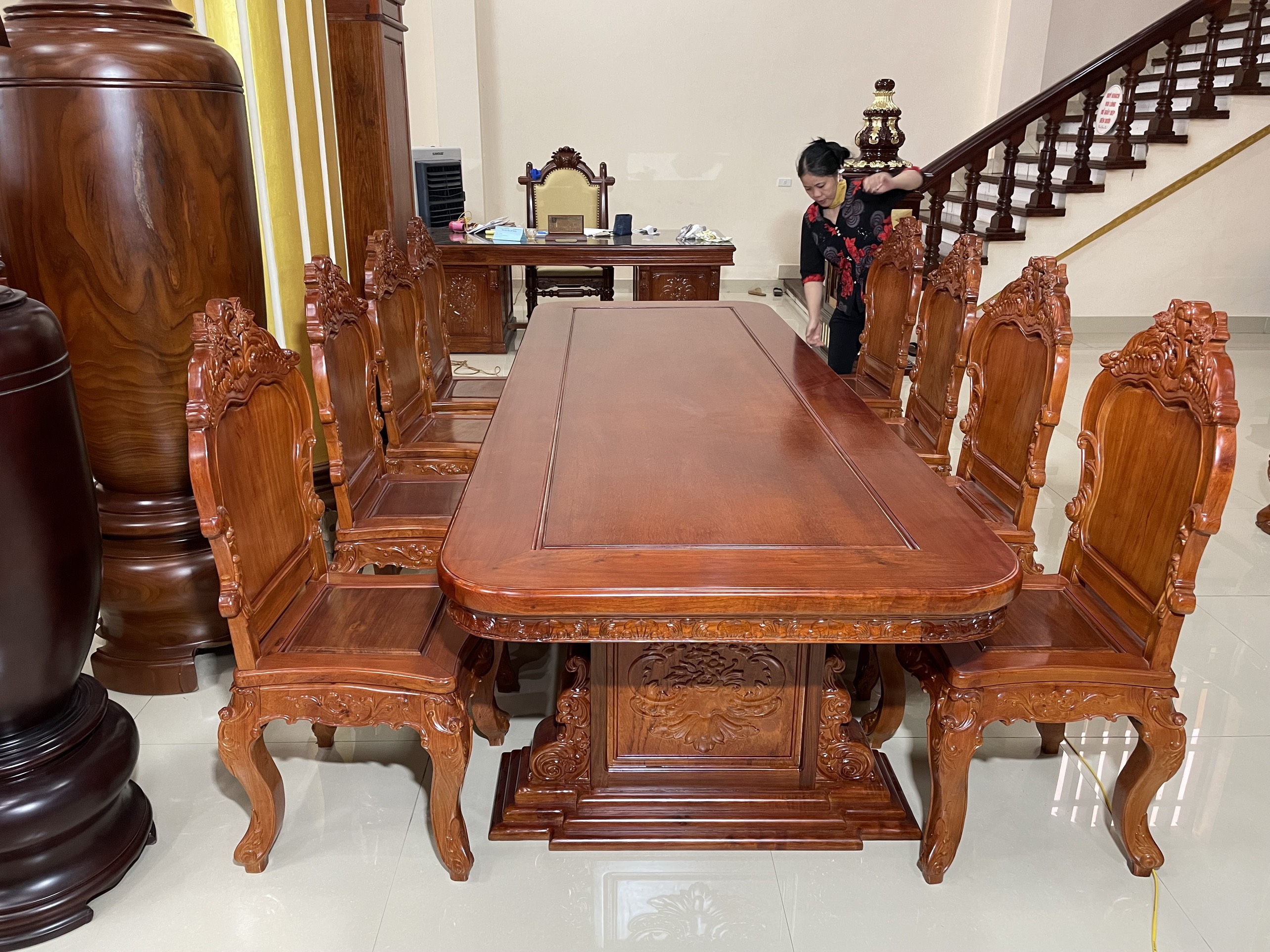 BỘ BÀN ĂN LÁ TÂY HƯƠNG ĐÁ