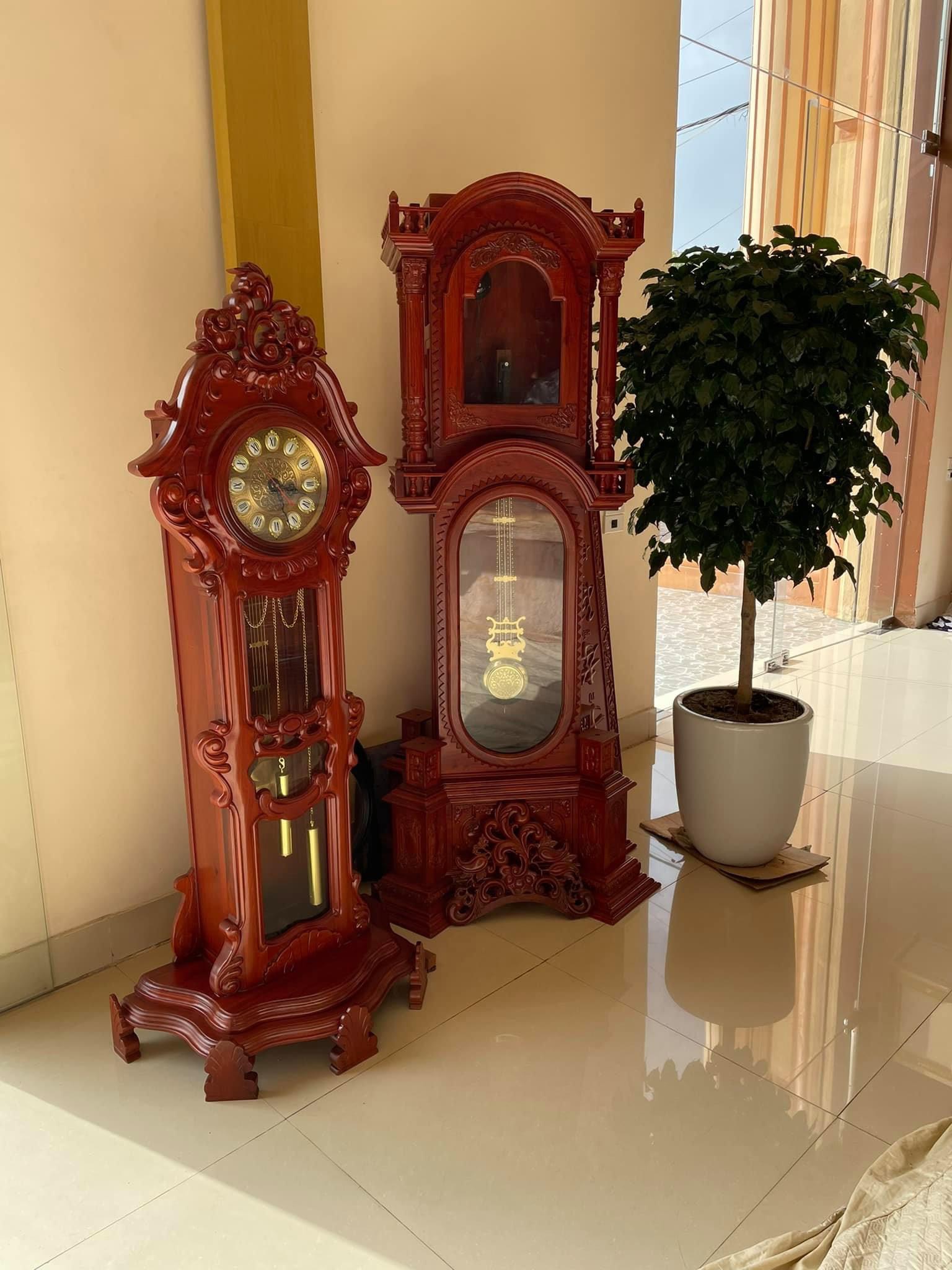 ĐỒNG HỒ THÁP