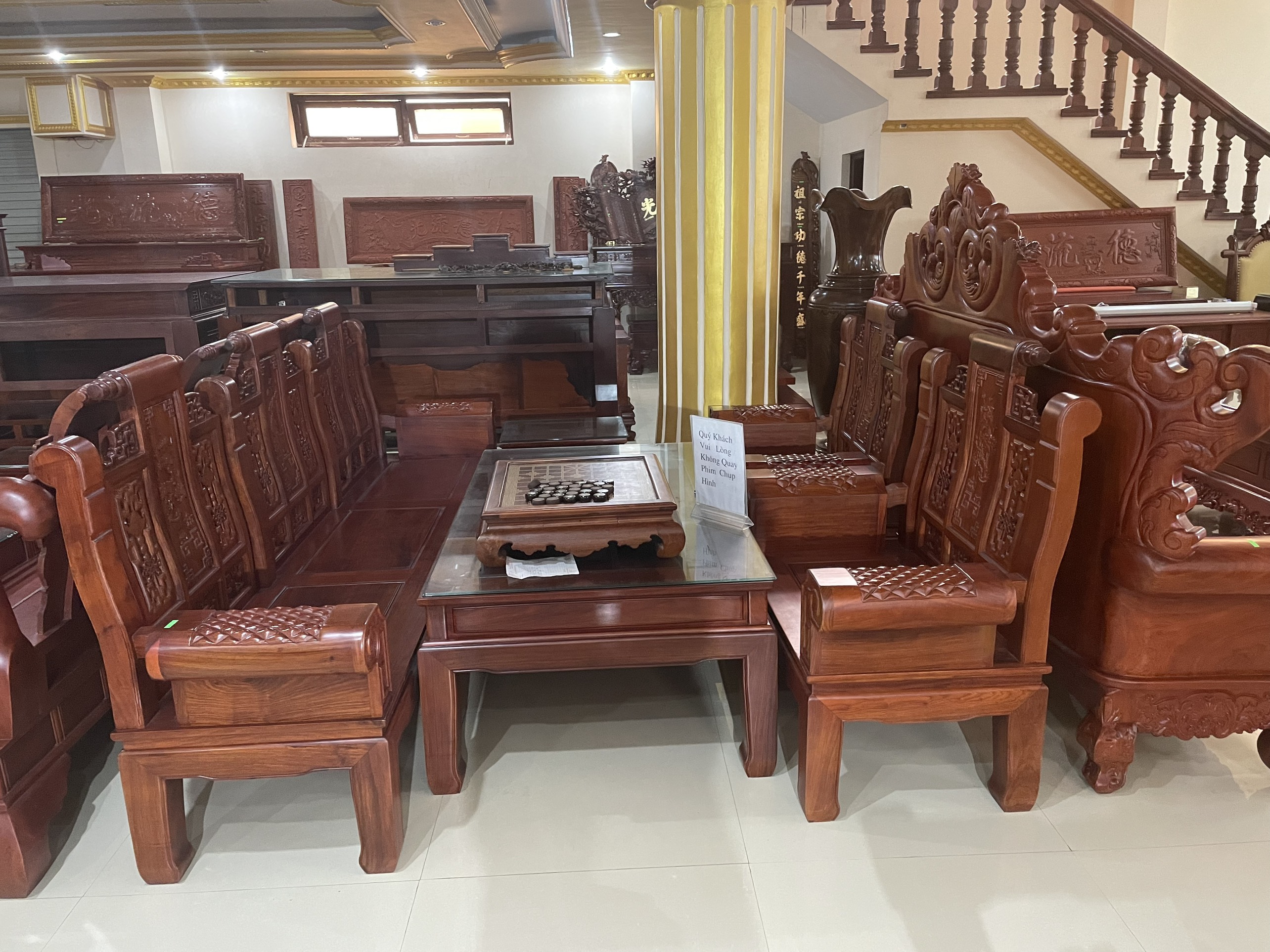 BỘ BÀN GHẾ MINH HỘP GỖ HƯƠNG - 7 MÓN