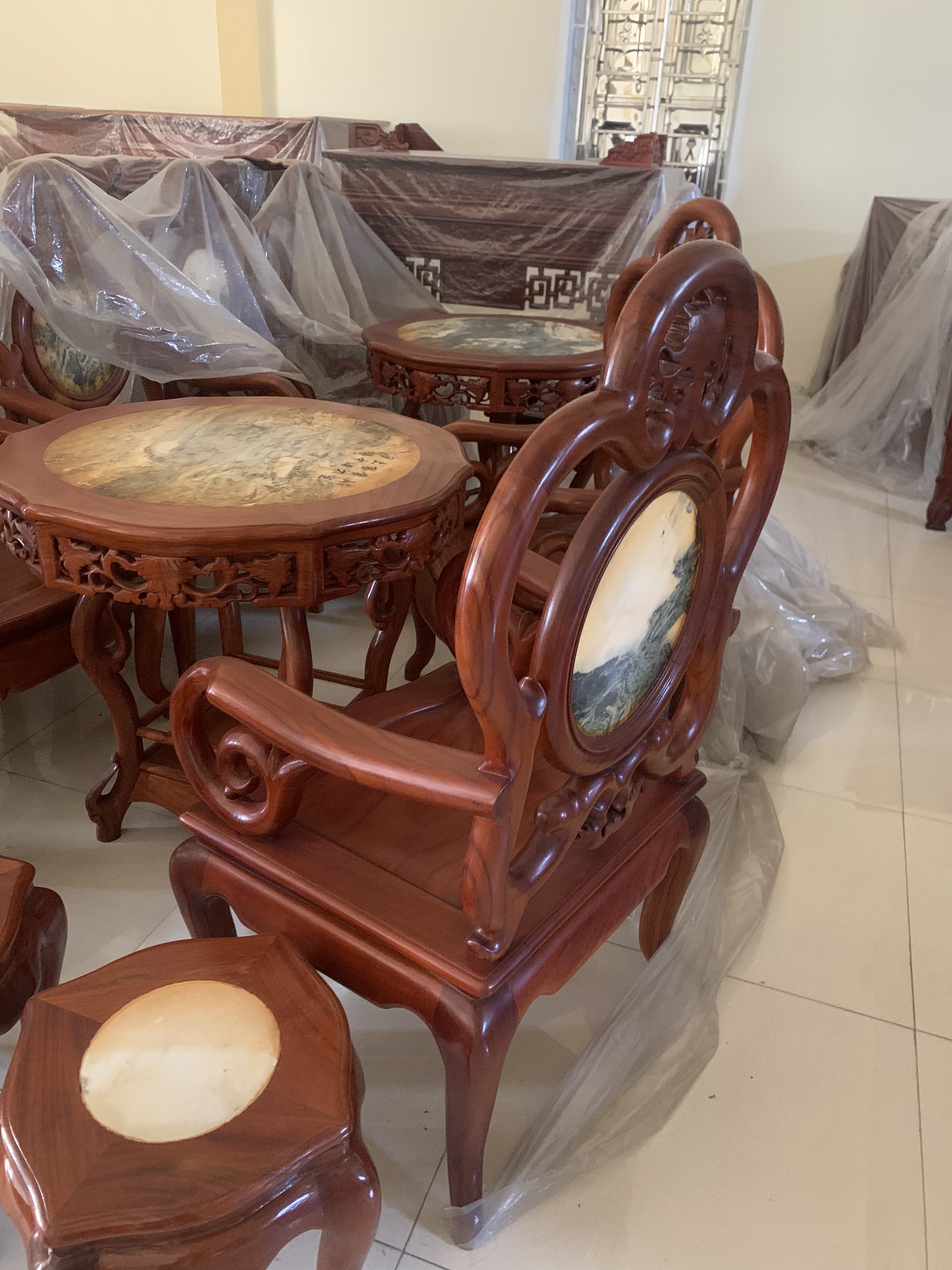 BỘ MÓC 4 GHẾ GỖ GÕ
