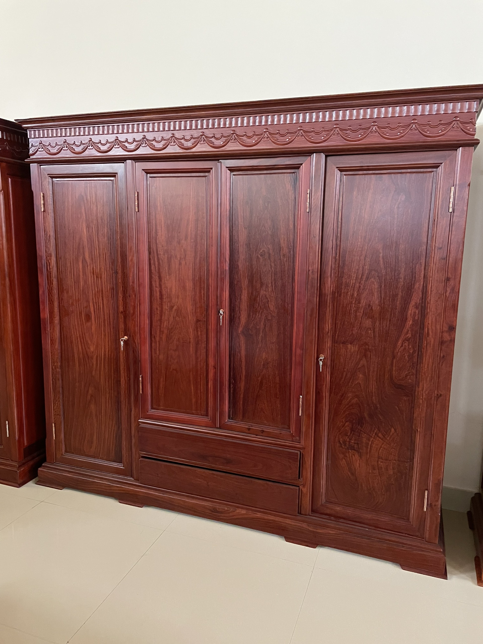 TỦ QUẦN ÁO - ĐÌNH THẲNG - 2m36