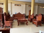 HOÀNG GIA LÁ TAY GỖ HƯƠNG VÁCH ĐỤC KIM CƯƠNG