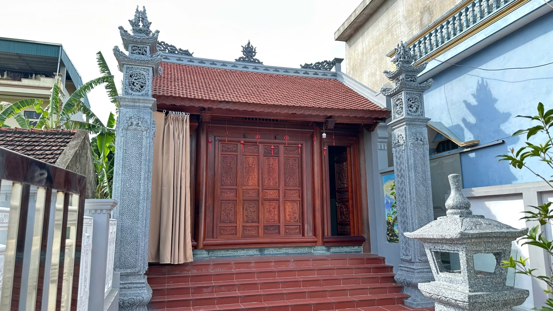 Nhà Gỗ 3 Gian Gỗ Lim Nam Phi – Tiền Bẩy Hậu Kẻ, Nội thất Gỗ Gõ Đỏ - Yên Minh - Ý Yên - Nam Định