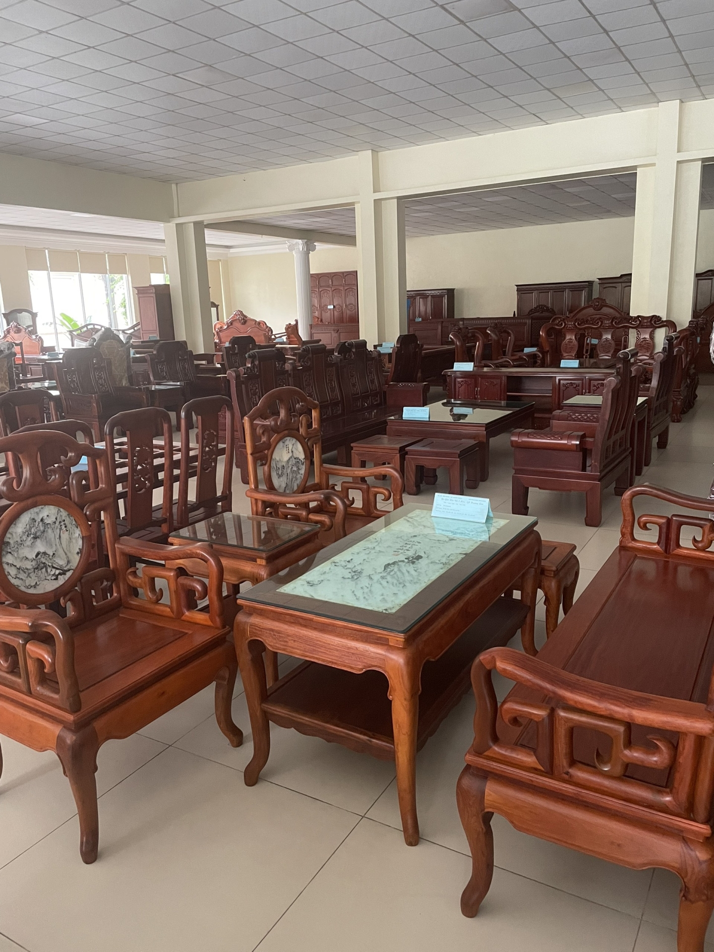 Bộ bàn ghế gỗi Móc Trúc gỗ Hương Đá  7 món
