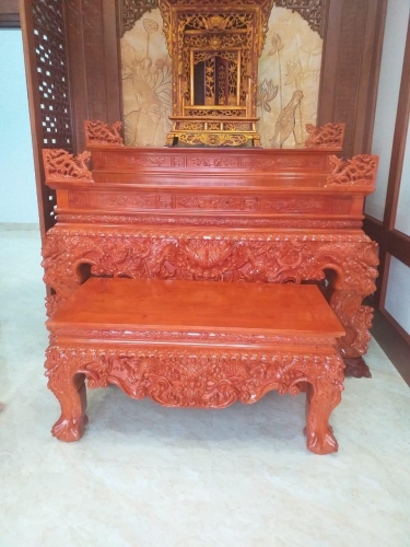 Bàn thờ tứ linh hương Đá