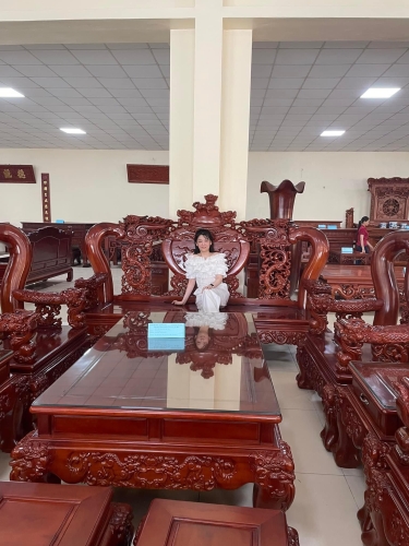 Quốc nghệ gỗ hương tay 18 - 10 món