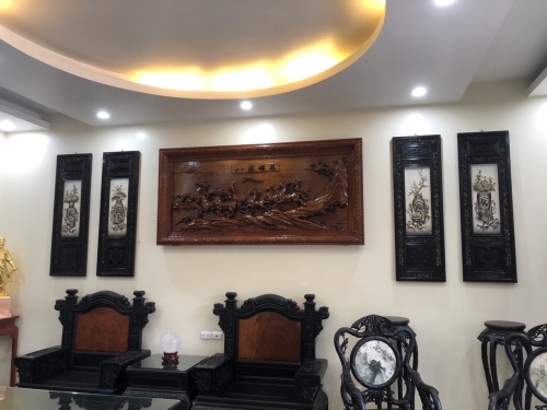 Tranh bát mã cuồng phong gụ Lào