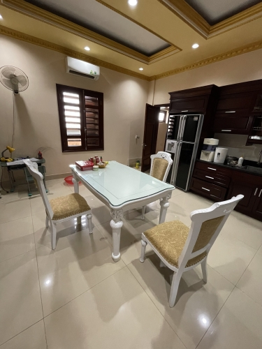 Bộ bàn ăn gỗ phay