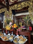 Thiết kế phòng thờ Cửa võng  - Câu Đối - Cuốn Thư